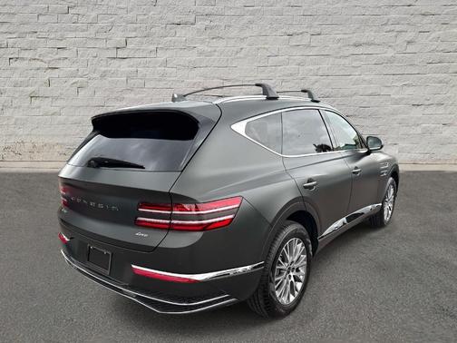 Green Matte 2025 Genesis GV80 2.5T Standard