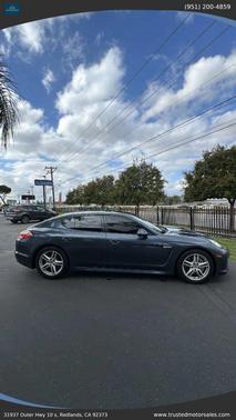 2011 Porsche Panamera 4