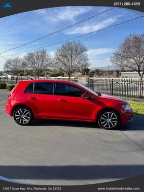 2016 Volkswagen Golf TSI SE 4-Door