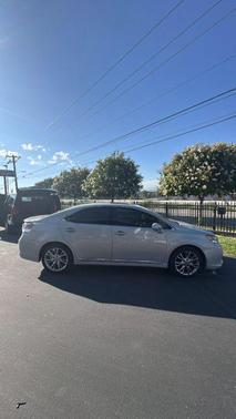 2010 Lexus HS 250h Premium
