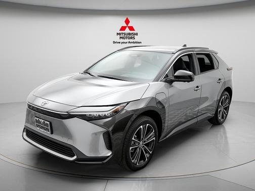 Heavy Metal w/Black Roof 2024 Toyota bZ4X Limited