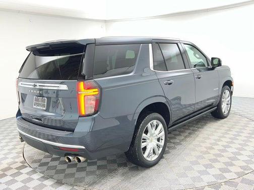 2021 Chevrolet Tahoe 4WD High Country