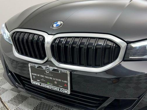 2024 BMW 330 i xDrive