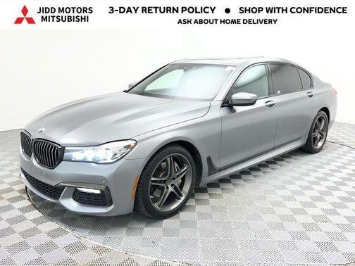 2018 BMW 740 740i