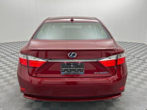 2014 Lexus ES 300h Base