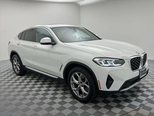 2024 BMW X4 xDrive30i