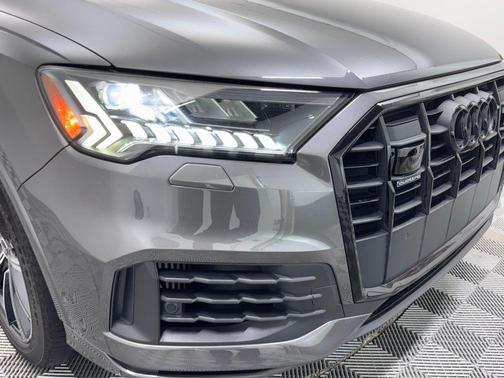 2021 Audi Q7 55 Prestige