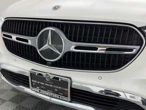 2024 Mercedes-Benz GLC 300 4MATIC