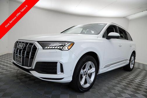 2024 Audi Q7 45 Premium Plus