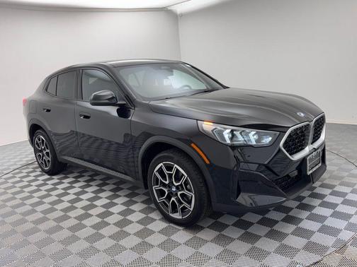 2025 BMW X2 xDrive28i