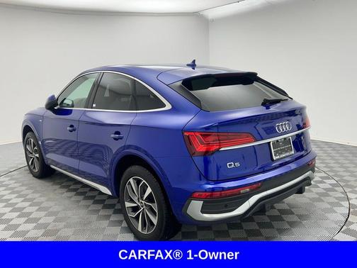 2022 Audi Q5 45 S line Premium Plus