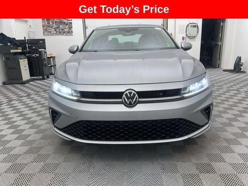 2025 Volkswagen Jetta S