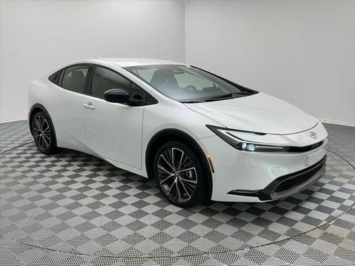2024 Toyota Prius XLE