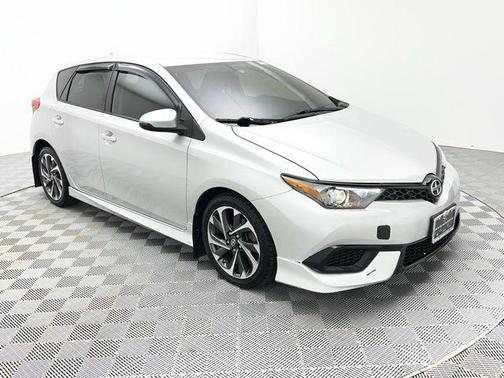 2016 Scion iM Base