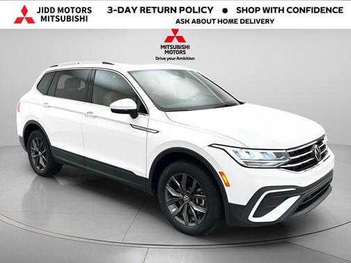 Opal White 2023 Volkswagen Tiguan 2.0T SE