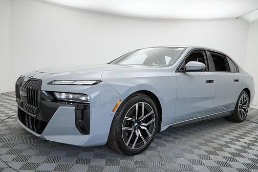 2023 BMW 760 i xDrive