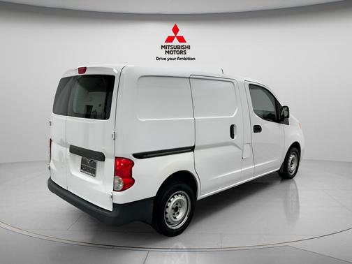 Fresh Powder 2020 Nissan NV200 S