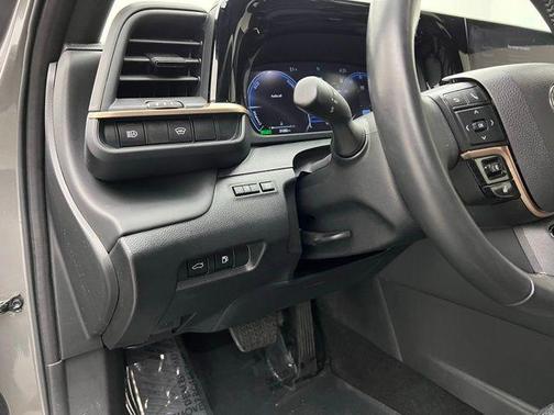 2024 Toyota Crown XLE