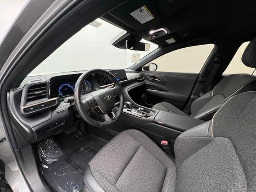 2024 Toyota Crown XLE