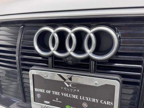 2021 Audi e-tron Premium