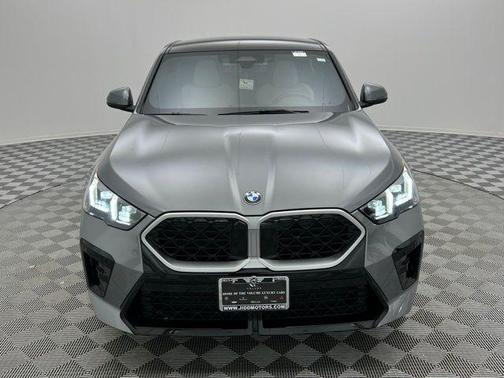 2025 BMW X2 xDrive28i