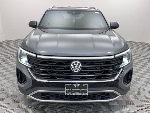 2024 Volkswagen Atlas Cross Sport 2.0T SE w/Technology 4MOTION
