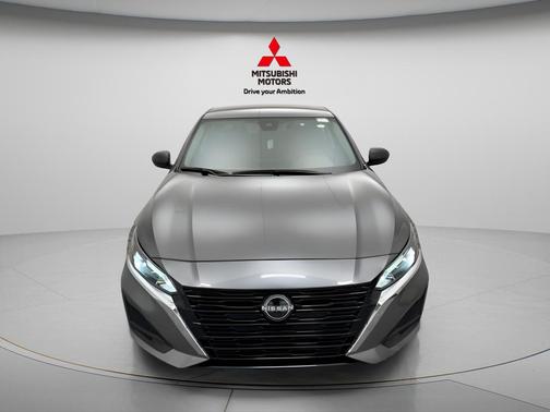 Gun Metallic 2024 Nissan Altima 2.5 SV