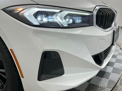 2024 BMW 330 i xDrive