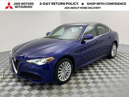 2021 Alfa Romeo Giulia Base