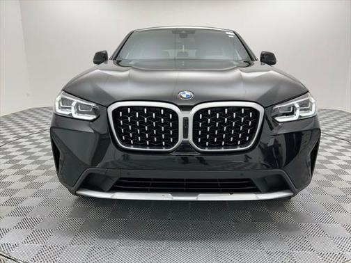 2024 BMW X4 xDrive30i