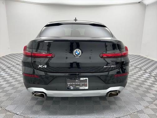 2024 BMW X4 xDrive30i