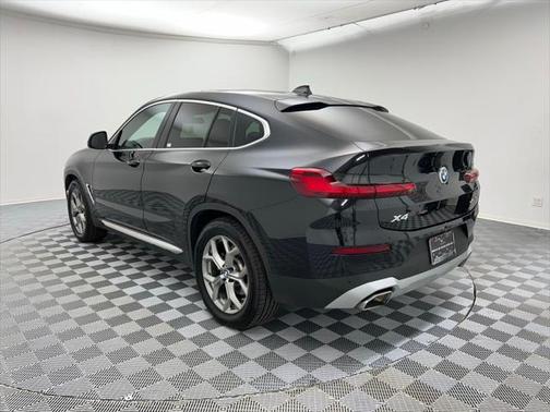 2024 BMW X4 xDrive30i