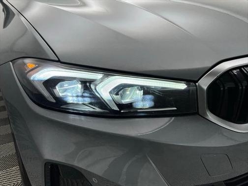 2024 BMW 330 i xDrive