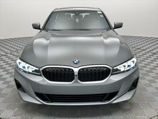 2024 BMW 330 i xDrive