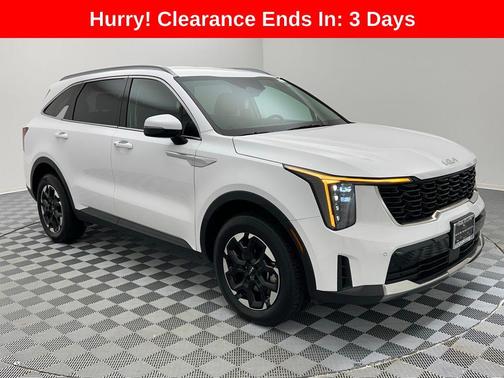 2024 Kia Sorento S