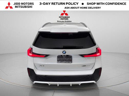 White Metallic 2025 BMW X1 xDrive28i