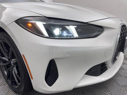White Metallic 2025 BMW 430 i xDrive