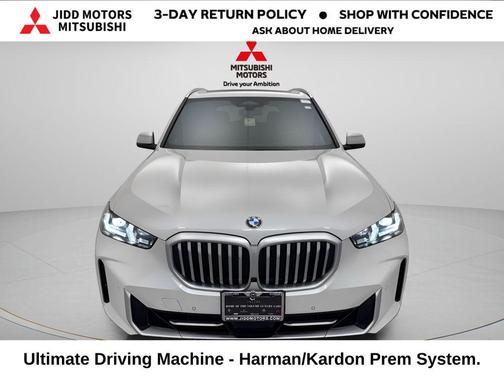 White 2024 BMW X5 xDrive40i