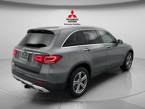 Selenite Grey Metallic 2021 Mercedes-Benz GLC 300 4MATIC