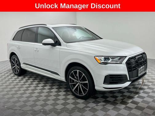 2022 Audi Q7 55 Premium Plus