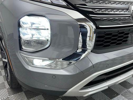2024 Mitsubishi Outlander SE 2.5 2WD