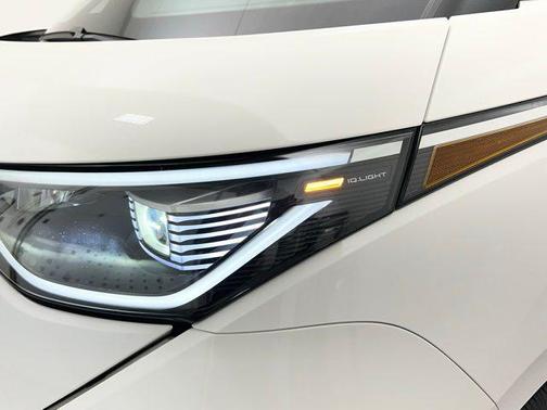 2025 Volkswagen ID. Buzz Pro S