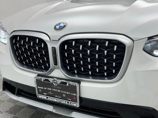 2024 BMW X4 xDrive30i