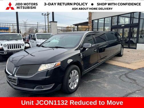 2015 Lincoln MKT Limo/Hearse