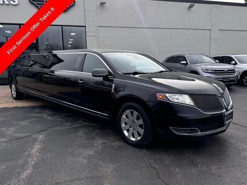 2015 Lincoln MKT Limo/Hearse