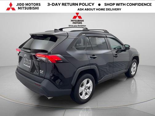 Midnight Black Metallic 2021 Toyota RAV4 XLE