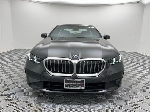 2024 BMW 530 i xDrive