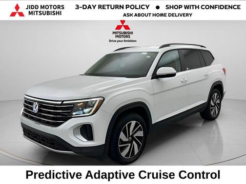 Pure White 2024 Volkswagen Atlas 2.0T SE w/Technology 4MOTION