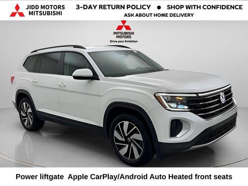 Pure White 2024 Volkswagen Atlas 2.0T SE w/Technology 4MOTION