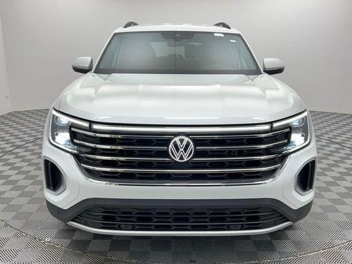 2024 Volkswagen Atlas 2.0T SE w/Technology 4MOTION